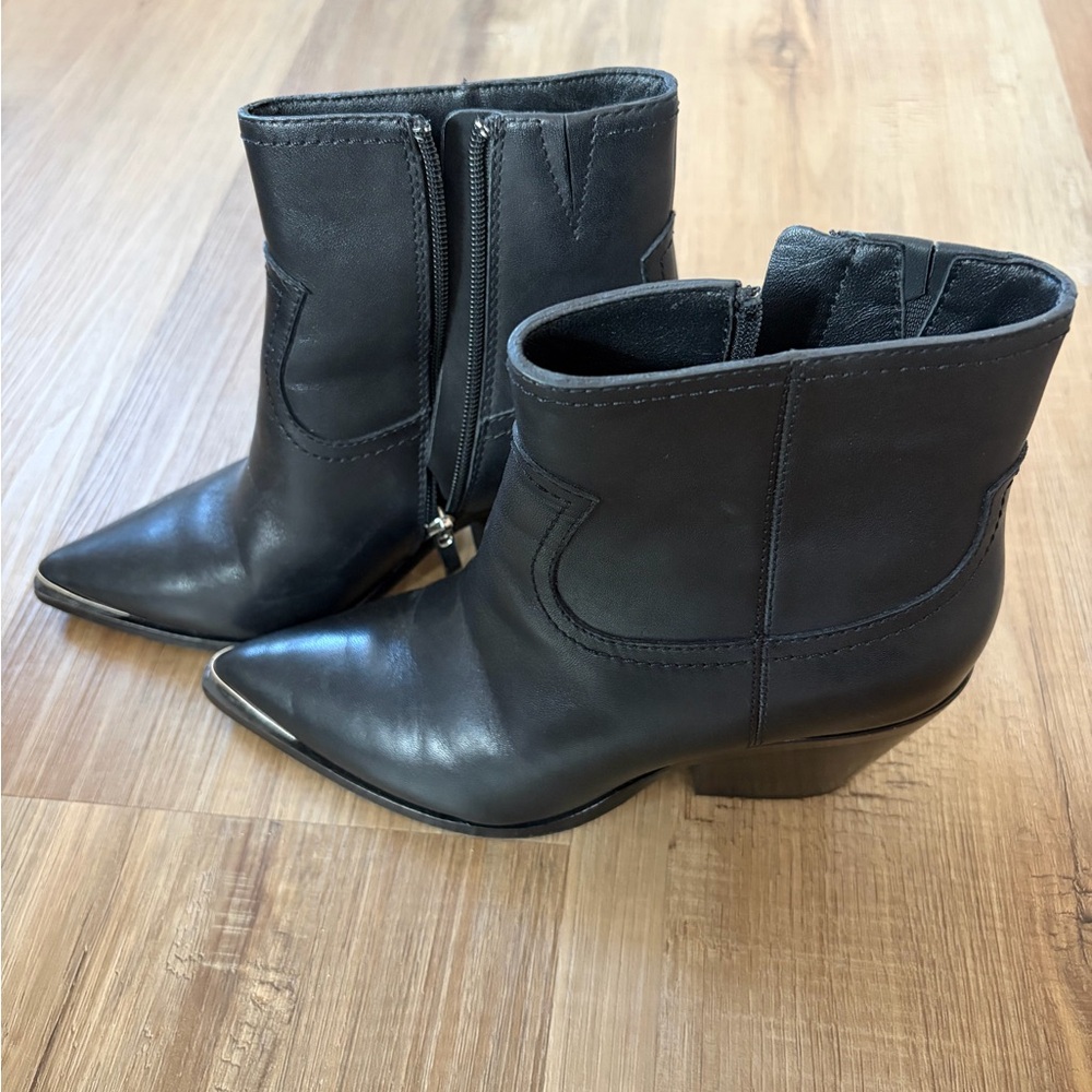 Paige black leather western booties size 6.5 - Picture 4 of 7